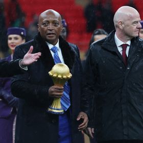 "كاف" يتراجع ويدرس العودة لإقامة كأس أمم إفريقيا "كل عامين"