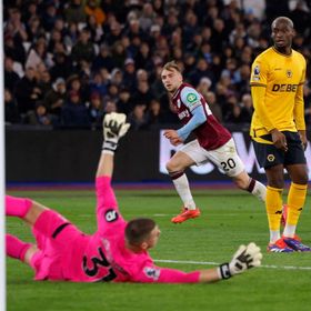 بوين ينقذ لوبيتيغي من الإقالة بقيادة وست هام لهزيمة وولفز