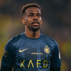 النصر يعلن الإبقاء على عبد الله الخيبري حتى 2029