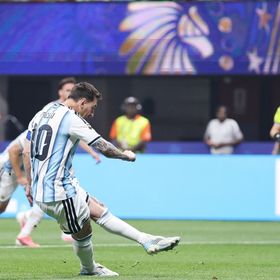 بسبب مصطفى شوبير.. رقم سلبي غير مسبوق لميسي في تاريخ كأس العالم