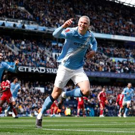 ثنائية هالاند تمنح مانشستر سيتي التقدم على ليفربول