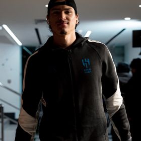 يوفنتوس يستفسر عن داروين نونيز