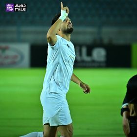 ثنائية صلاح محسن تصعد بالمصري لصدارة الدوري المصري