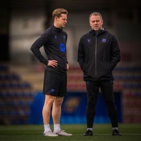 فرصة سيميوني.. برشلونة يعاني في خط الوسط قبل صدام جديد مع أتلتيكو مدريد