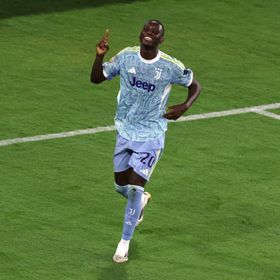 أندية إنجلترا تقضي على آمال يوفنتوس في الاحتفاظ بكولو مواني