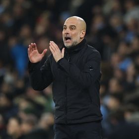 بيب غوارديولا يشكر جوزيه مورينيو بعد هدف حارس بنفيكا أمام ريال مدريد