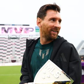 ميسي يحصد جائزة أفضل لاعب بالدوري الأميركي للعام الثاني على التوالي