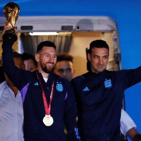 ريال مدريد يتواصل مع "مدرب ميسي المفضل" لخلافة أربيلوا