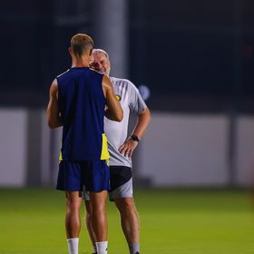 بوستيكوغلو يكشف سر استبدال رونالدو مبكراً في مباراة النصر والاتفاق