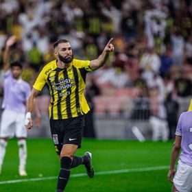 الاتحاد السعودي يكشف تفاصيل إصابة مهاجمه كريم بنزيما