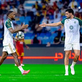 تشكيلة الجولة في الدوري السعودي دون لاعبي الهلال والنصر