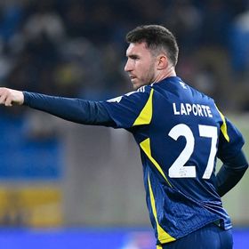 مدرب أتلتيك بلباو متشائم بشأن ضمّ لابورت من النصر السعودي