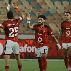 تشكيلة الأهلي المتوقعة ضد الزمالك.. علامة استفهام حول مركز زيزو
