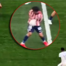 شاهد.. ركلة جزاء "مخفية" تزيد الجدل حول تحكيم ديربي مدريد