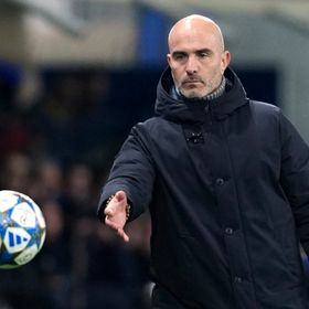 إنزو ماريسكا يردّ بحزم على تكهّنات بخلافته بيب غوارديولا في مانشستر سيتي