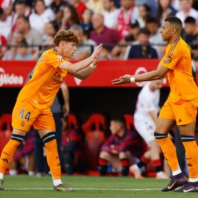 برشلونة يحاول خطف "ابن المدينة" من ريال مدريد