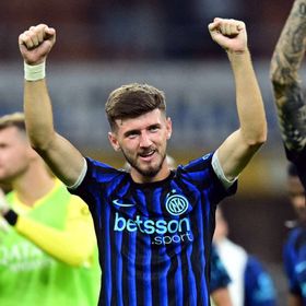 لماذا يقاطع لاعب إنتر ميلان الجديد وسائل التواصل الاجتماعي؟