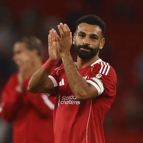 سلوت يعثر على بديل لمحمد صلاح في ليفربول خلال كأس إفريقيا