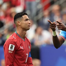 شاهد.. بداية صعبة للبرتغال ورونالدو في كأس العالم بالتعادل أمام الكونغو