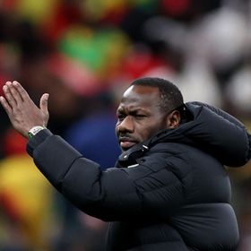 مدرب السنغال يبرر سلوكه أمام المغرب في نهائي كأس إفريقيا بحماية لاعبيه من "الظلم"