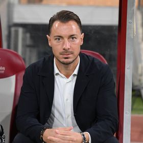 يايسله يُعلق على رحيل إيفان توني عن الأهلي ويُوضح موقف جالينو