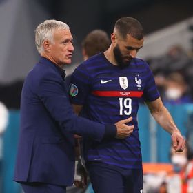 تفاصيل مثيرة عن كواليس خروج كريم بنزيما من منتخب فرنسا قبل كأس العالم 2022