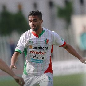 مولودية الجزائر يقترب من الاحتفاظ بلقبه في الدوري