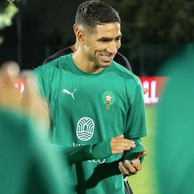 الركراكي لحكيمي: لقد احتللت المركز السادس لكنك تستحق أكثر من ذلك