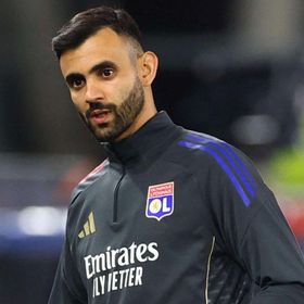 أوتريخت يسحب شكواه ضد ليون و"يويفا" في قضية الجزائري رشيد غزال