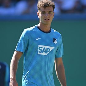 رادار برشلونة يرصد مهاجماً من كوسوفو