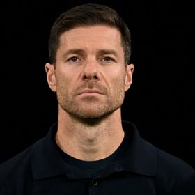 تشابي ألونسو "مُحبط" من فينيسيوس ويخشى "تجسّس ليفربول" على ريال مدريد