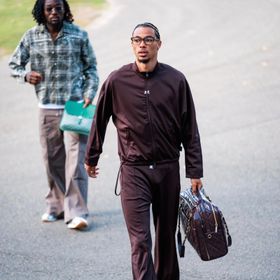 إيكيتيكي وأكليوش يخضعان لتقليد خاص ويتعرضان لسخرية ديمبيلي