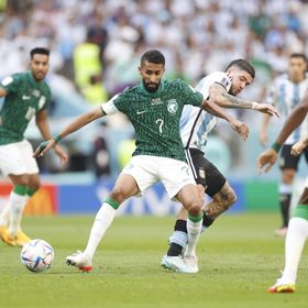 إصابة سلمان الفرج بالرباط الصليبي توجّه ضربة للمنتخب السعودي ونيوم