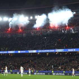 برشلونة يطالب آينتراخت فرانكفورت بتعويض مالي بعد أضرار في "كامب نو"