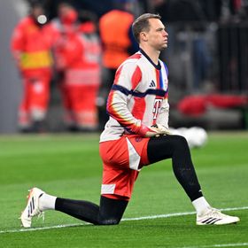 مستقبل مانويل نوير.. إيفنبرغ يكشف الخيار الأقرب