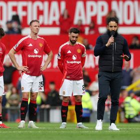 بعد صفقتي مبيومو وكونيا.. مانشستر يونايتد يحاول "تخفيف الأحمال"