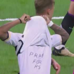 ماذا تعني الرسالة على قميص رودريغو في مباراة الريال وبايرن؟