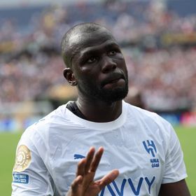 كوليبالي: الحكم كان سيئاً وحرم الهلال من الفوز