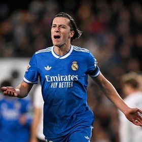 شاهد.. ريال مدريد ينجو من ميستايا بهدفي كاريراس ومبابي ويغرِق فالنسيا