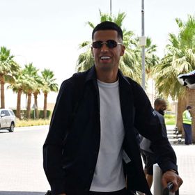 رابطة الدوري الإسباني تمنح برشلونة "الضوء الأخضر" لصفقة كانسيلو