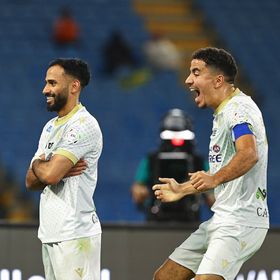 التعاون يجتاح ضمك ويسجل أكبر عدد من الأهداف في تاريخه