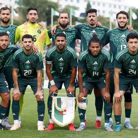بلايلي يكسر صيامه.. منتخب الجزائر يهزم رواندا ودياً
