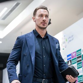 يايسله يصدم جمهور الأهلي ويعلن رحيله المفاجئ عن بطل آسيا