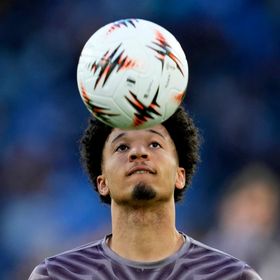 ديدييه ديشان مدرب فرنسا يحاول حرمان المغرب من جوهرة ليل