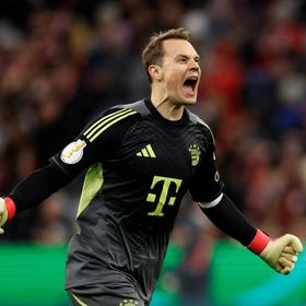 بعد إصابته.. بايرن ميونيخ يكشف شروط تمديد عقد نوير