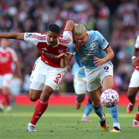 لقاء الحسم في إنجلترا.. مواعيد مباريات اليوم الأحد 19 أبريل 2026