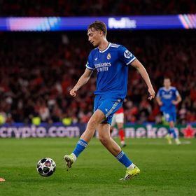 إصابة أخرى لدين هويسن قد تغيّبه عن موقعة ريال مدريد وبنفيكا بدوري أبطال أوروبا