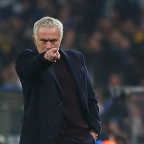 مورينيو يطلب نجم سبورتينغ لشبونة في ريال مدريد