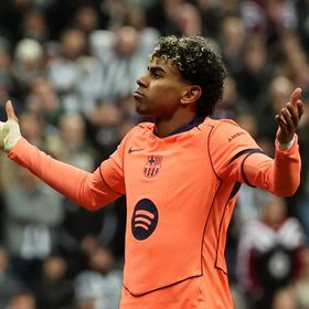 موعد مباراة برشلونة وإشبيلية في الدوري الإسباني