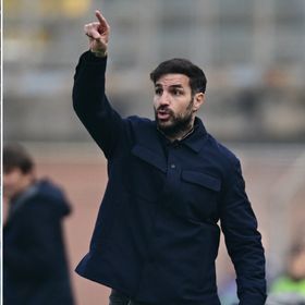 فابريغاس متمسك بنيكو باز وعينه على المزيد من ريال مدريد